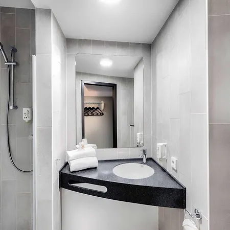 Ξενοδοχείο B&B Hotel Guetersloh